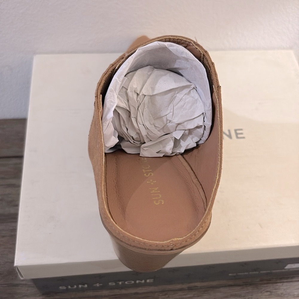 NIB [Sun + Stone] Deyzaa Faux Suede Pointed Toe Mules Women’s Sz 5.5 or 11 - Picture 8 of 16